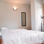 Apartmentsix4